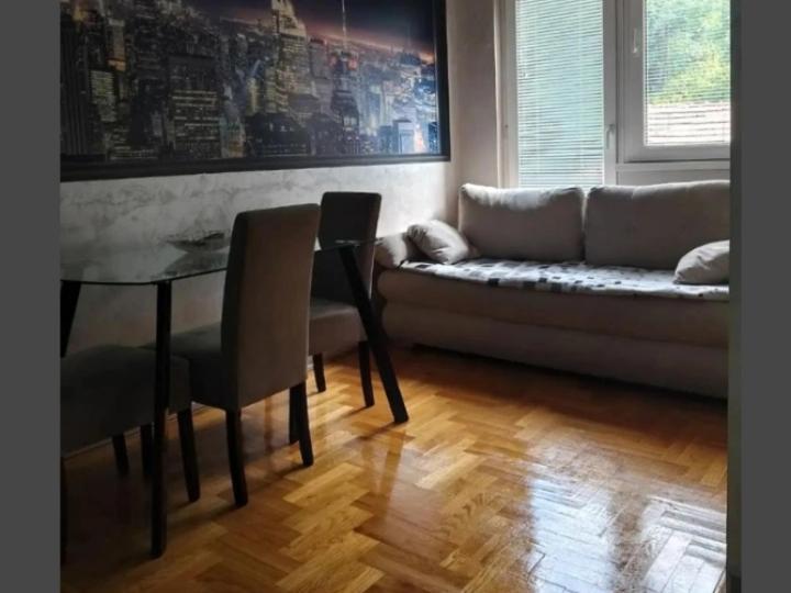 Apartmani Kristina & Kriss Užice Exteriör bild